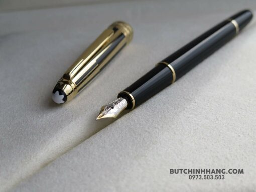 Montblanc Meisterstuck Solitaire Gold & Black Doué Fountain Pen