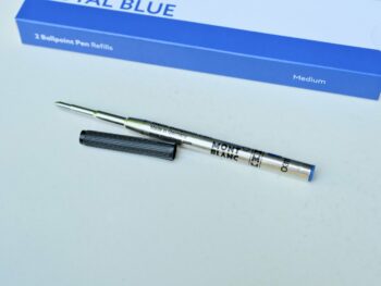 Ruột bút bi dành cho các dòng bút Montblanc BallPoint refill (loại bút bi xoay không mở nắp). Giá bán áp dụng cho một ruột. 6 Ruột bút bi Montblanc Ballpoint Pen Refill (Áp dụng cho một ruột viết) - ruot but bi montblanc ballpoint pen refill ap dung cho mot ruot viet 1 scaled
