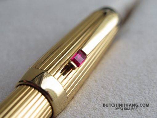 Montblanc Boheme Rouge Gold Plated Rollerball Pen 5815