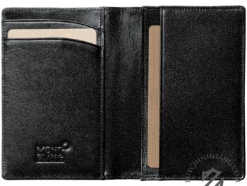 Ví Leather Goods Meisterstuck Classic Business Card Holder With Guesset 7167 được làm từ chất liệu da bò màu đen bóng độc đáo. Thiết kế chiếc ví bên trong được lót lớp vải jacquard với logo Montblanc in nổi cùng với 2 ngăn đựng danh thiếp, 2 ngăn nhỏ bổ sung và kèm 1 túi sau. Kích thước của chiêc ví là 7 * 10.5cm. Chiếc ví có tại cửa hàng là hàng chính hãng mới nguyên hộp. 5 Ví Leather Goods Meisterstuck Business Card Holder With Guesset 7167 - vi leather goods meisterstuck business card holder with guesset 7168