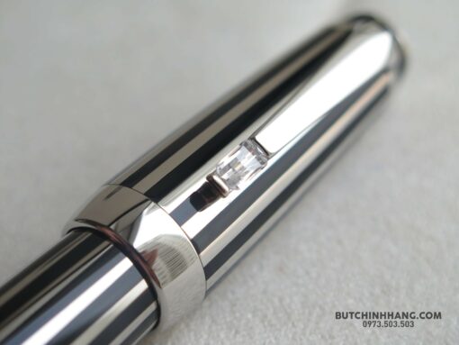 Bút Montblanc Boheme Platinum-Plated Crystal Rollerball Pen 7519 - Hình ảnh 4