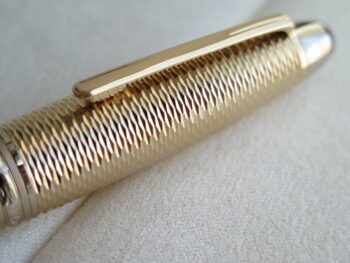 Bút Montblanc Meisterstuck Solitaire Geometry Champagne Gold Legrand Rollerball Pen 118102 - but montblanc meisterstuck classique around the world in 80 days rollerball pen 126351