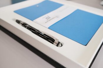 Bộ set bút quà tặng Montblanc StarWalker Black Mystery Ballpoint Pen & sổ da - bo set but qua tang montblanc starwalker black mystery ballpoint pen amp so da