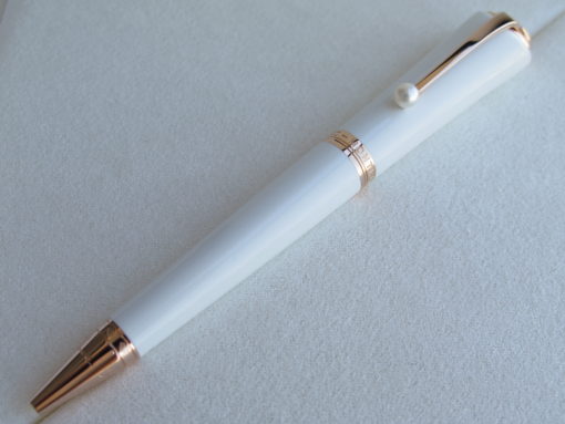 Bút Montblanc Muses Marilyn Monroe Special Edition Pearl Ballpoint Pen 117886