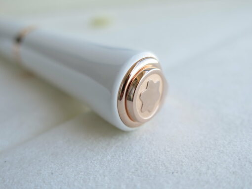 Bút Montblanc Muses Marilyn Monroe Special Edition Pearl Ballpoint Pen 117886 - Image 7
