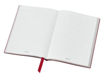 Sổ da Montblanc Fine Stationery Notebook 146 Writer Edition Homeage to V.Hugo Lined 125892 với chất liệu là da thật màu đen nhám in hoạ tiết, được sản xuất tại Ý, chất liệu giấy 100% cellulose, không tráng phủ, thân thiện với môi trường. Thiết kế giấy kẻ sọc ngang, kích thước 150*210mm, định lượng 85g/m2. 7 Sổ da Montblanc Fine Stationery Notebook 146 Writer Edition Homeage to V.Hugo Lined 125892 - so da montblanc fine stationery notebook 146 writer edition homeage to v.hugo lined 125892