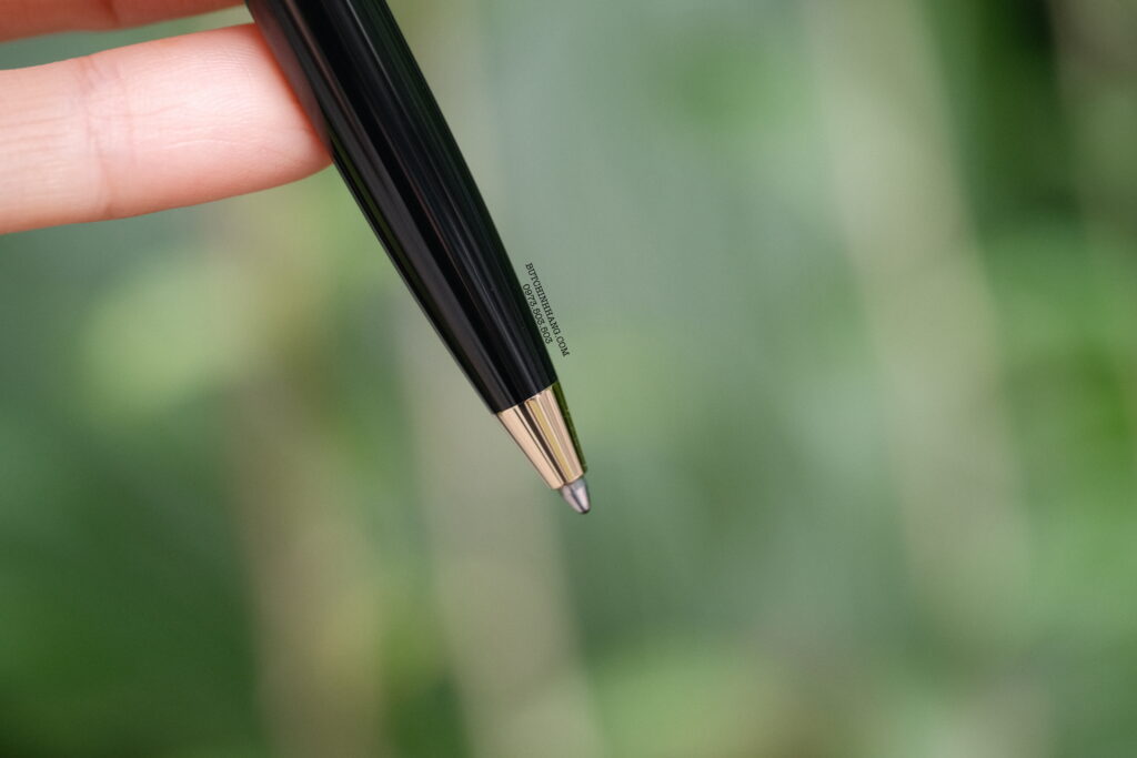 Bút Montblanc Generation Black Gold Plated Ballpoint Pen 13209 - DSCF1838