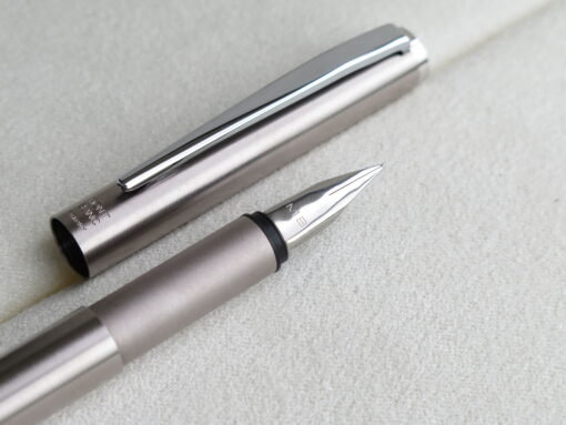 Bút Montblanc Slimline Fountain Pen (EF)