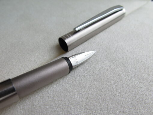 Bút Montblanc Slimline Fountain Pen (EF)