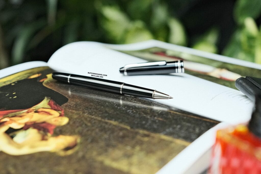 Bút Montblanc Meisterstuck Classique Platinum Plated Rollerball Pen 2865 - but montblanc meisterstuck classique platinum plated rollerball pen 2867