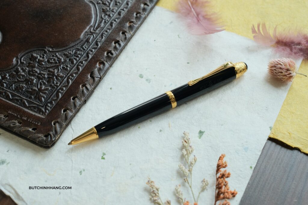 Montblanc Limited Writers Edition Voltaire Cổ Điển Và Tinh Tế - 300372699 5601318523247199 1597461776037323025 n 1