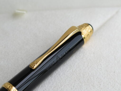 Bút Montblanc Limited Writers Edition Voltaire Ballpoint Pen 28621 Montblanc Limited Edition Bút Bi Xoay Montblanc 4