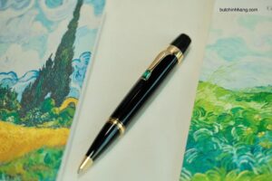 Mẫu Bút Montblanc Boheme Vert BallPoint Vẻ Đẹp Từ Đá Quý - mau but montblanc boheme vert ballpoint ve dep tu da quy 1