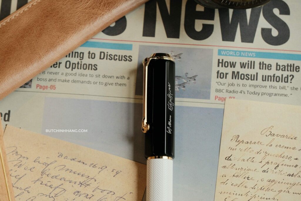 Mở Hộp Mẫu Bút Giới Hạn Montblanc Writers Edition William Shakespeare - mo hop mau but gioi han montblanc writers edition william shakespeare 1