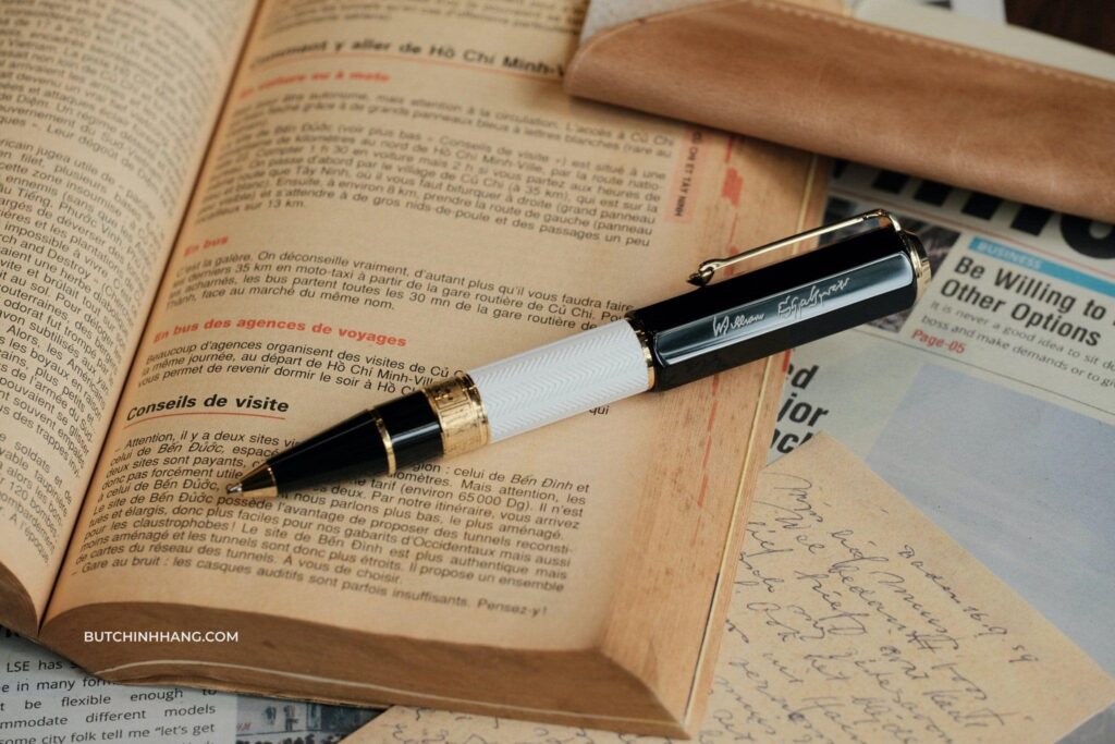 Mở Hộp Mẫu Bút Giới Hạn Montblanc Writers Edition William Shakespeare - mo hop mau but gioi han montblanc writers edition william shakespeare 3