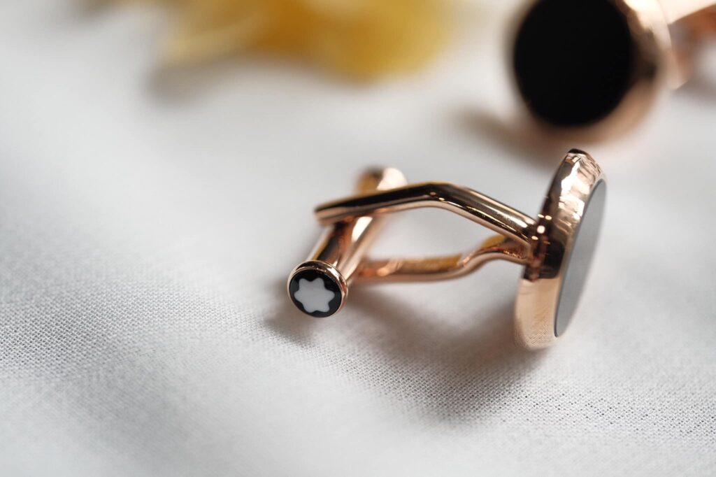 Phụ Kiện Montblanc Meisterstuck Rose Gold PVD Cuflinks Dành Cho Quý Ông - phu kien montblanc meisterstuck rose gold pvd cuflinks danh cho quy ong 1