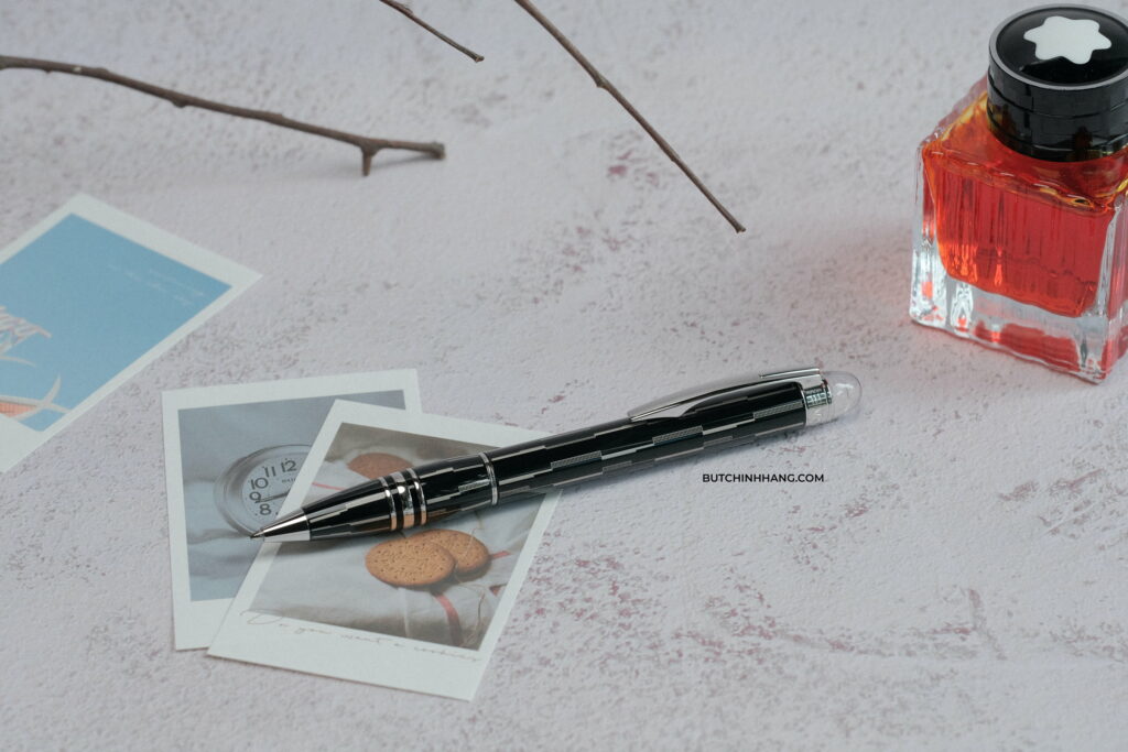 Bí ẩn như chính cái tên của mình, Montblanc Starwalker Black Mystery một mẫu bút đầy sự tinh tế - bi an nhu chinh cai ten cua minh montblanc starwalker black mystery mot mau but day su tinh te 4