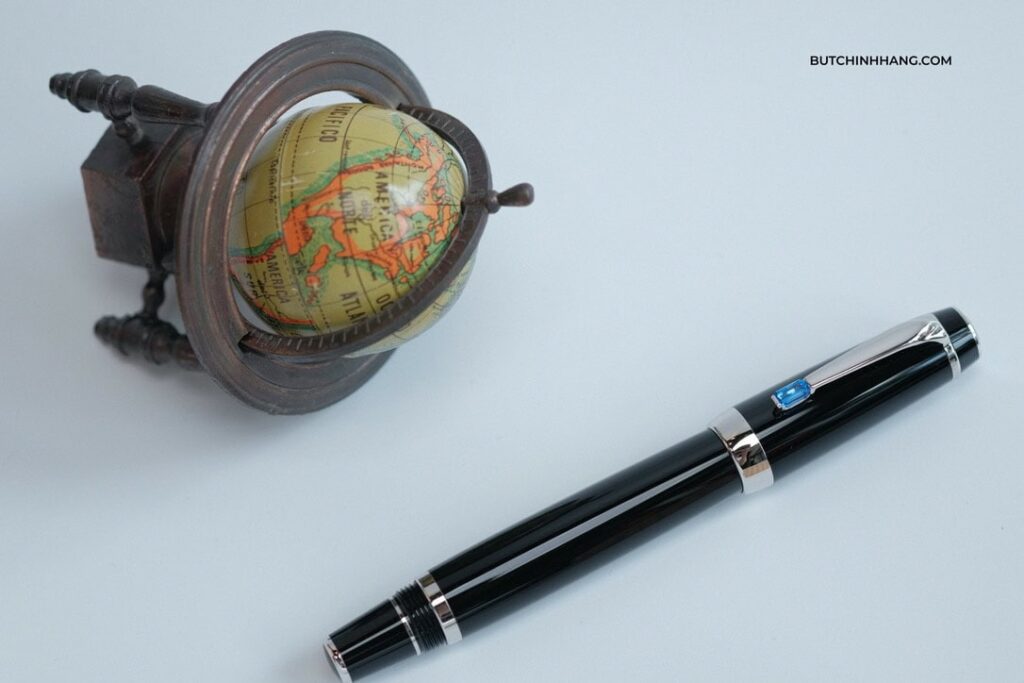 Montblanc Boheme Bleu và viên sapphire yên bình như bầu trời xanh - montblanc boheme bleu va vien sapphire yen binh nhu bau troi xanh 3