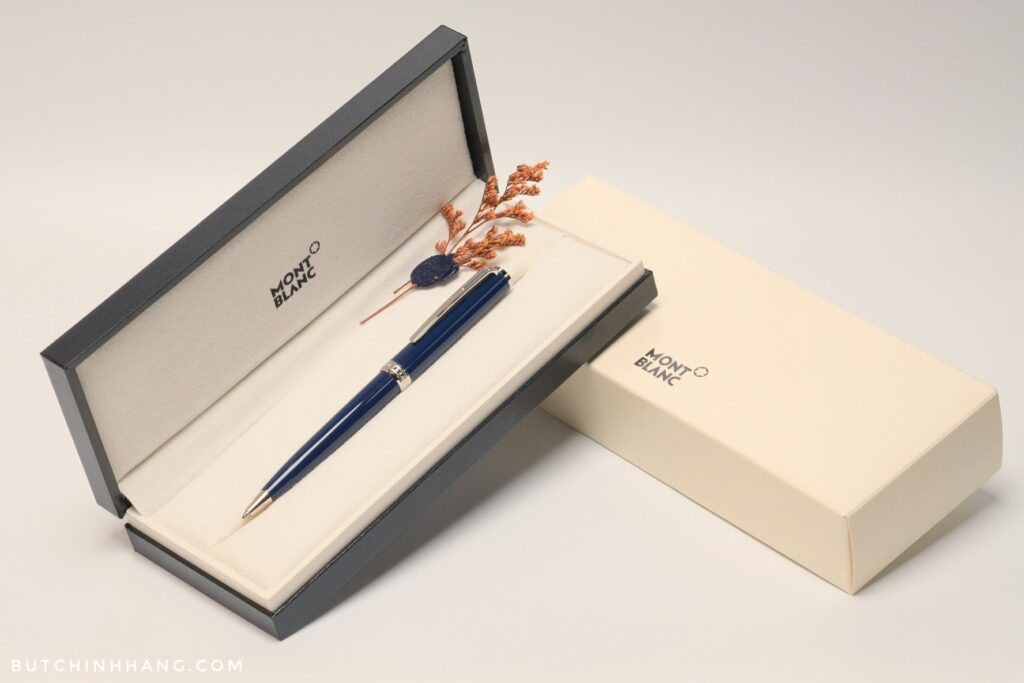 Montblanc PIX Blue Ballpoint Pen - Mạnh Mẽ Và Cá Tính - montblanc pix blue ballpoint pen manh me va ca tinh 5