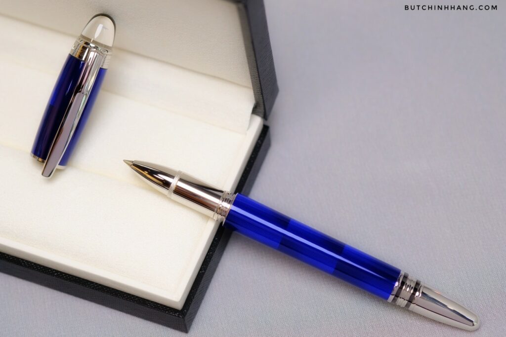 Montblanc Starwalker Cool Blue Rollerball Pen - The Blue of Prosperity - montblanc starwalker cool blue rollerball pen mau xanh cua su thinh vuong 3