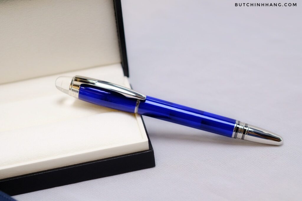 Montblanc Starwalker Cool Blue Rollerball Pen - The Blue of Prosperity - montblanc starwalker cool blue rollerball pen mau xanh cua su thinh vuong 4