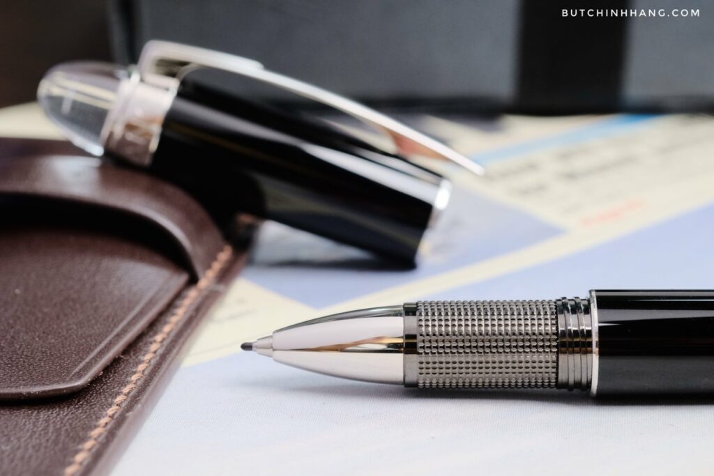 Montblanc Starwalker Platinum Resin Fineliner - Mẫu Bút Nam Tính Với Thiết Kế Đơn Giản - montblanc starwalker platinum resin fineliner mau but nam tinh voi thiet ke don gian 2