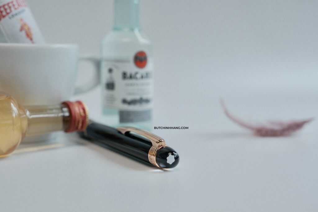 Montblanc Starwalker Red Gold Resin - vẻ đẹp mang phong cách độc đáo và năng động - montblanc starwalker red gold resin ve dep mang phong cach doc dao va nang dong 2