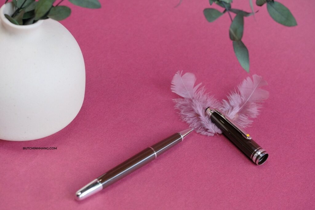 Những phụ kiện đầy sang trọng của Montblanc kết hợp cùng Montblanc Meisterstück Le Petit Prince Classique - nhung phu kien day sang trong cua montblanc ket hop cung montblanc meisterstuck le petit prince classique 3