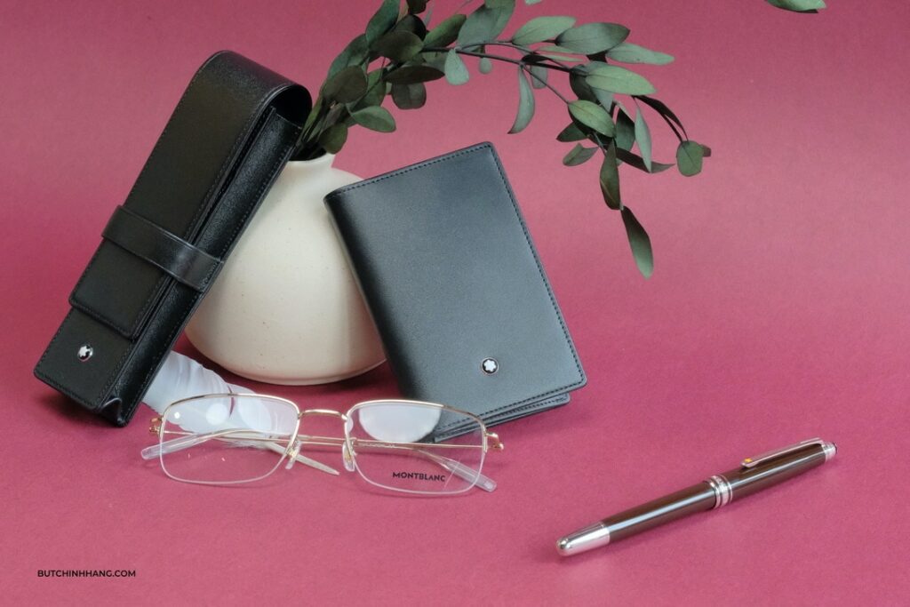 Những phụ kiện đầy sang trọng của Montblanc kết hợp cùng Montblanc Meisterstück Le Petit Prince Classique - nhung phu kien day sang trong cua montblanc ket hop cung montblanc meisterstuck le petit prince classique 4