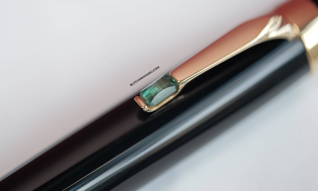 Màu xanh của sự tươi mới và năng lượng tích cực - Boheme Vert BallPoint Pen  - mau xanh cua su tuoi moi va nang luong tich cuc boheme vert ballpoint pen
