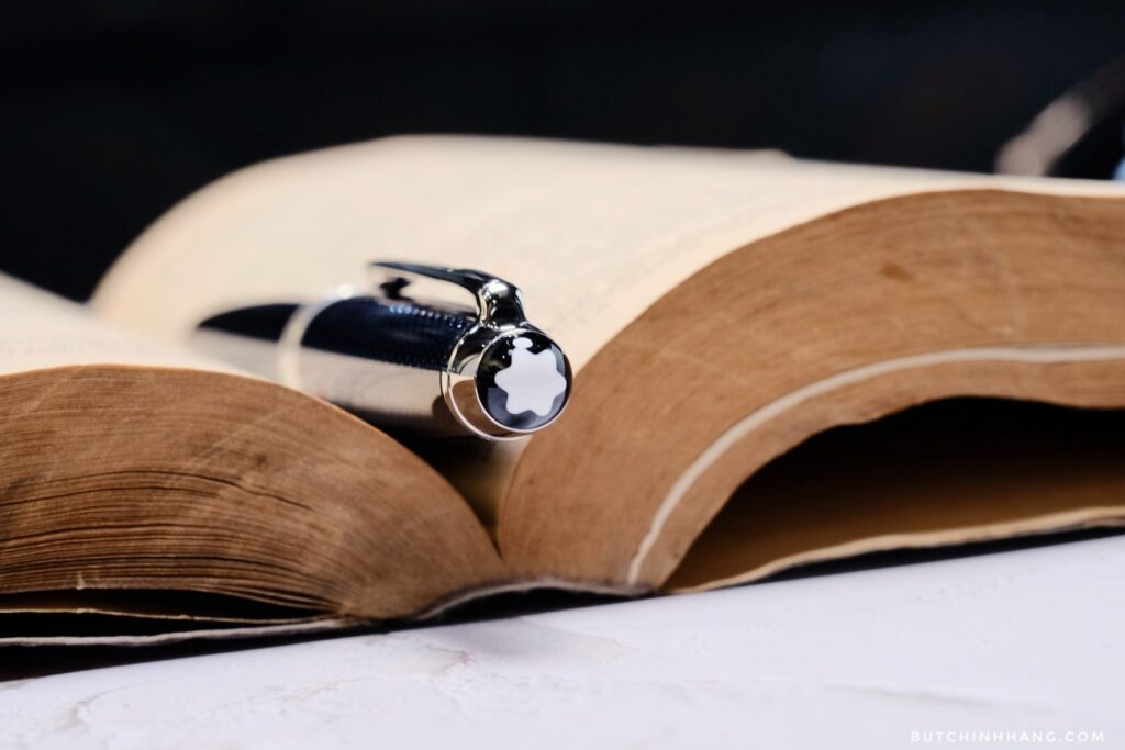 Meisterstuck Solitaire Blue Hour Midsize - The Simplest and Most Luxurious Pen in the Blue Hour Line - meisterstuck solitaire blue hour midsize the simplest and most luxurious pen in the blue hour line 1