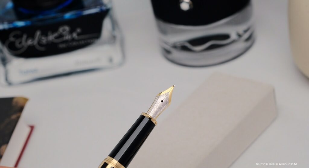 Meisterstuck Solitaire Gold & Black - Điều Gì Đã Tạo Nên Mẫu Bút Máy Cao Cấp Và Hiếm Ở Thời Điểm Hiện Tại? - meisterstuck solitaire gold black dieu gi da tao nen mau but may cao cap va hiem o thoi diem hien tai 1
