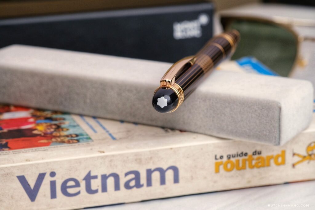 Starwalker Red Gold Metal - Mẫu Bút Được Phủ Sơn Mài Nhám Hiếm Hoi Của Montblanc - starwalker red gold metal mau but duoc phu son mai nham hiem hoi cua montblanc 1