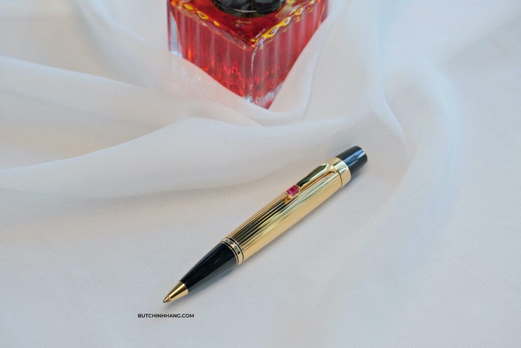 Montblanc Boheme Gold Plated Rouge - Sự lựa chọn hoàn hảo cho bộ sưu tập của bạn - DSCF6309