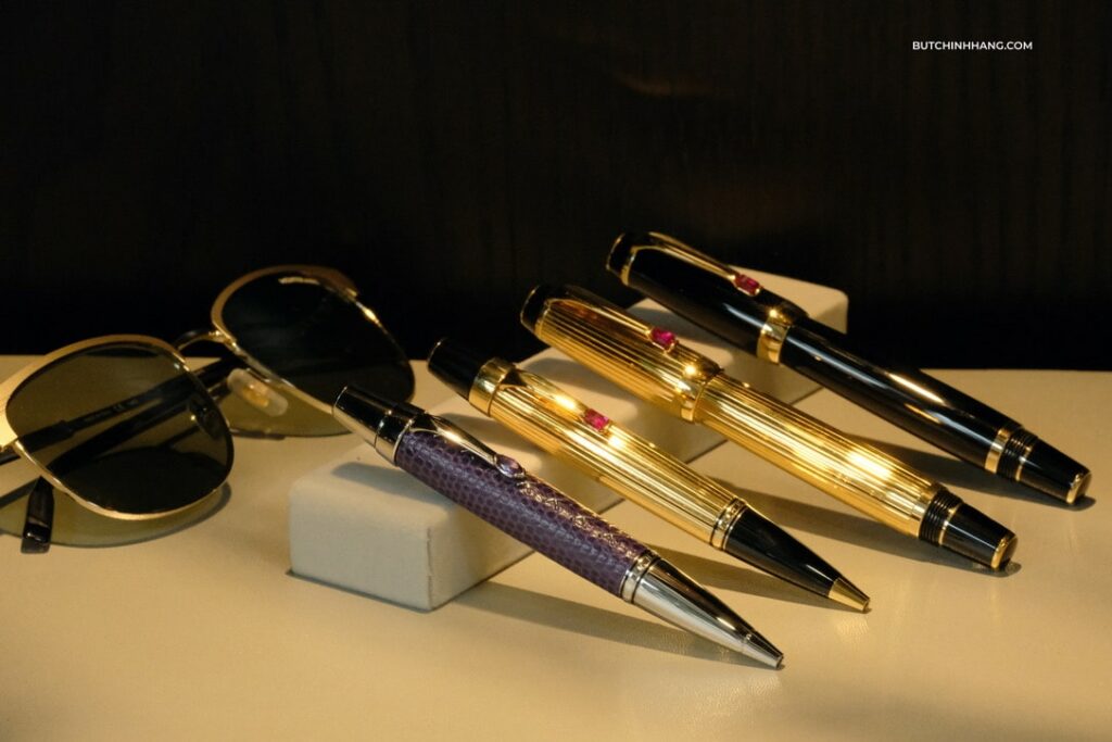 Boheme cùng "chiều dài" nhỏ nhắn của Montblanc - boheme cung chieu dai nho nhan cua montblanc