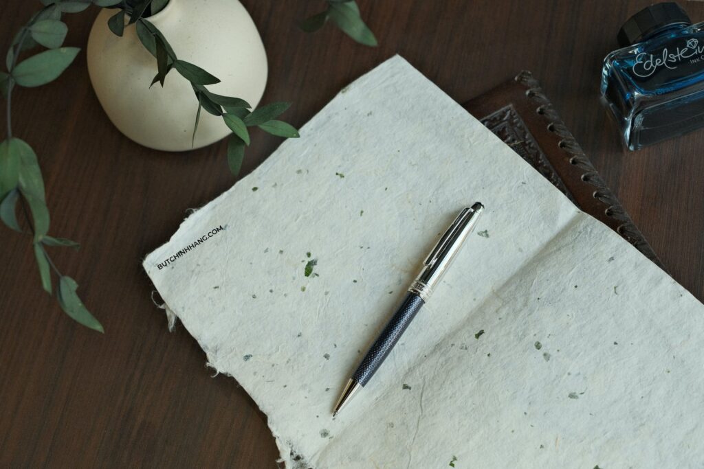 “Giờ Màu Xanh – Blue Hour” ý tưởng cho mẫu bút Montblanc Meisterstuck Solitaire Doué Blue Hour Classique - gio mau xanh blue hour y tuong cho mau but montblanc meisterstuck solitaire doue blue hour classique