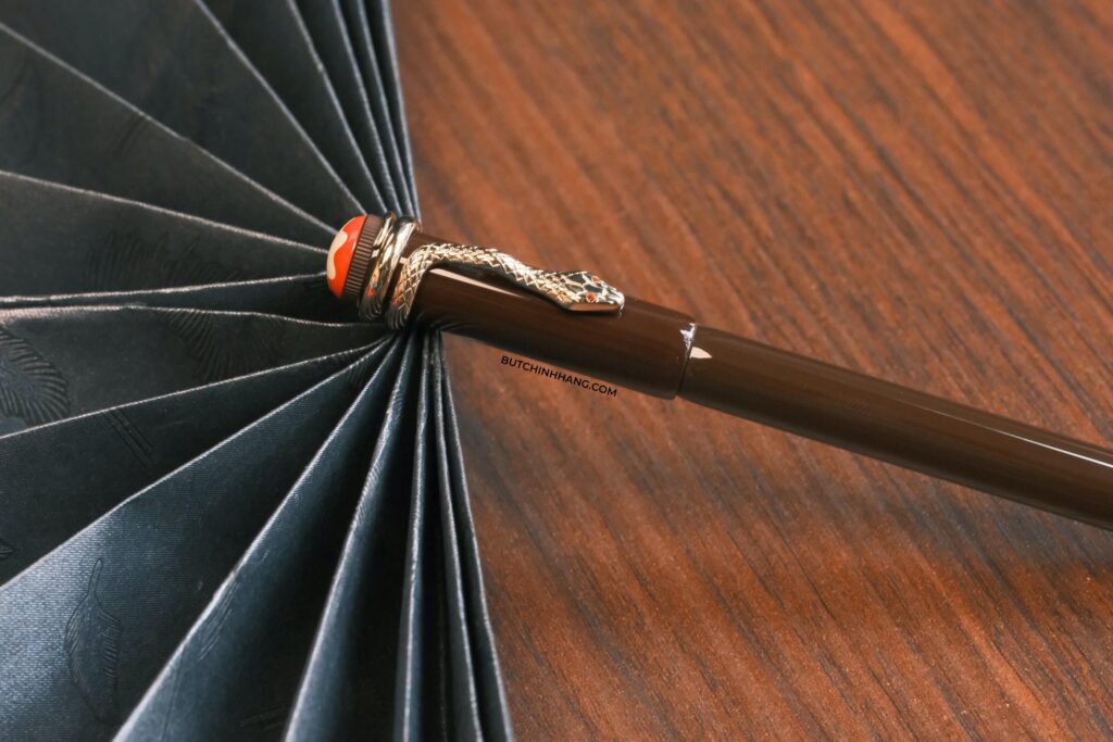 Món quà phù hợp cho người tuổi Tỵ - Montblanc Heritage Rouge & Noir Tropic Brown Special Edition - mon qua phu hop cho nguoi tuoi ty montblanc heritage rouge amp noir tropic brown special edition 2