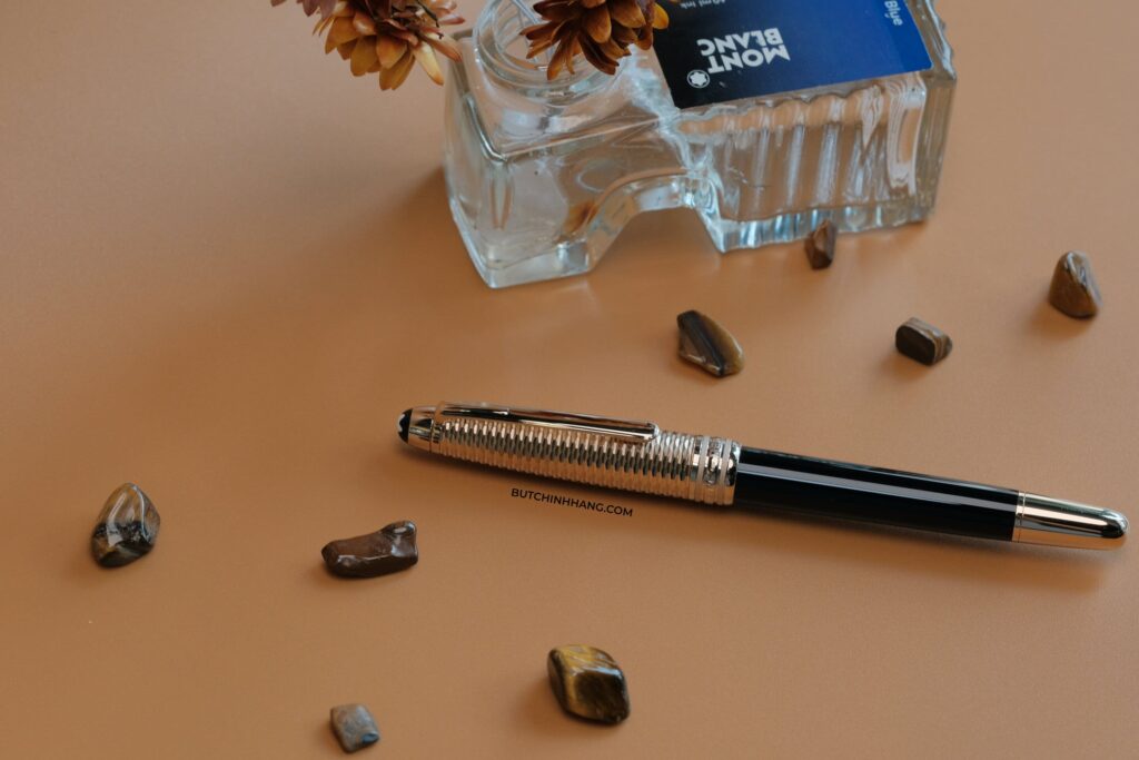 Montblanc Meisterstuck Solitaire Doué Geometry Classique - vẻ đẹp sánh đôi với ánh sáng - montblanc meisterstuck solitaire doue geometry classique ve dep sanh doi voi anh sang 1
