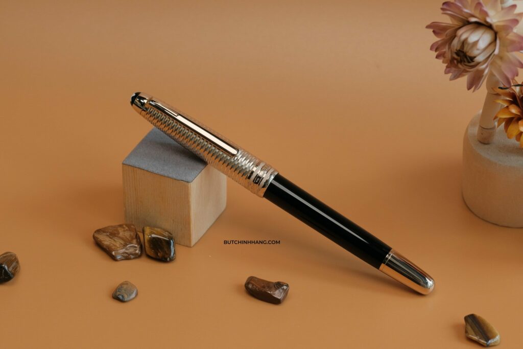 Montblanc Meisterstuck Solitaire Doué Geometry Classique - vẻ đẹp sánh đôi với ánh sáng - montblanc meisterstuck solitaire doue geometry classique ve dep sanh doi voi anh sang 3