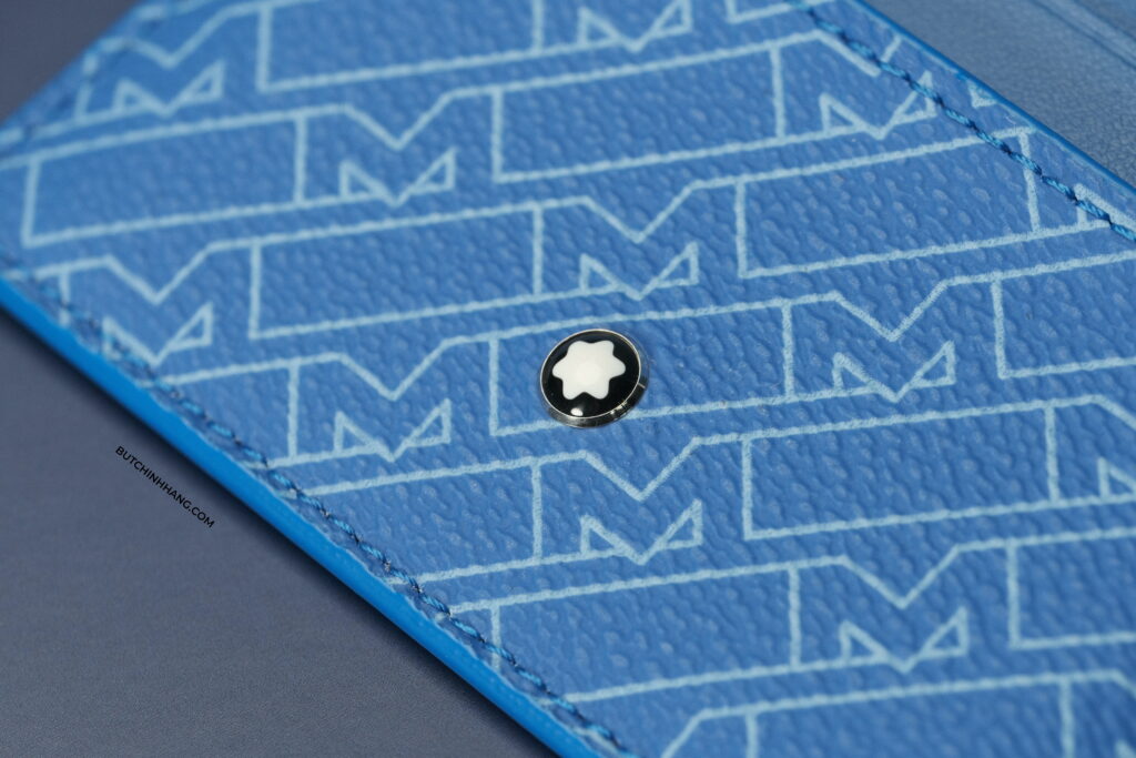 Mẫu ví Namecard Leather Goods Montblanc M_Gram 4810 mang màu xanh đầy quyến rũ DSCF8437