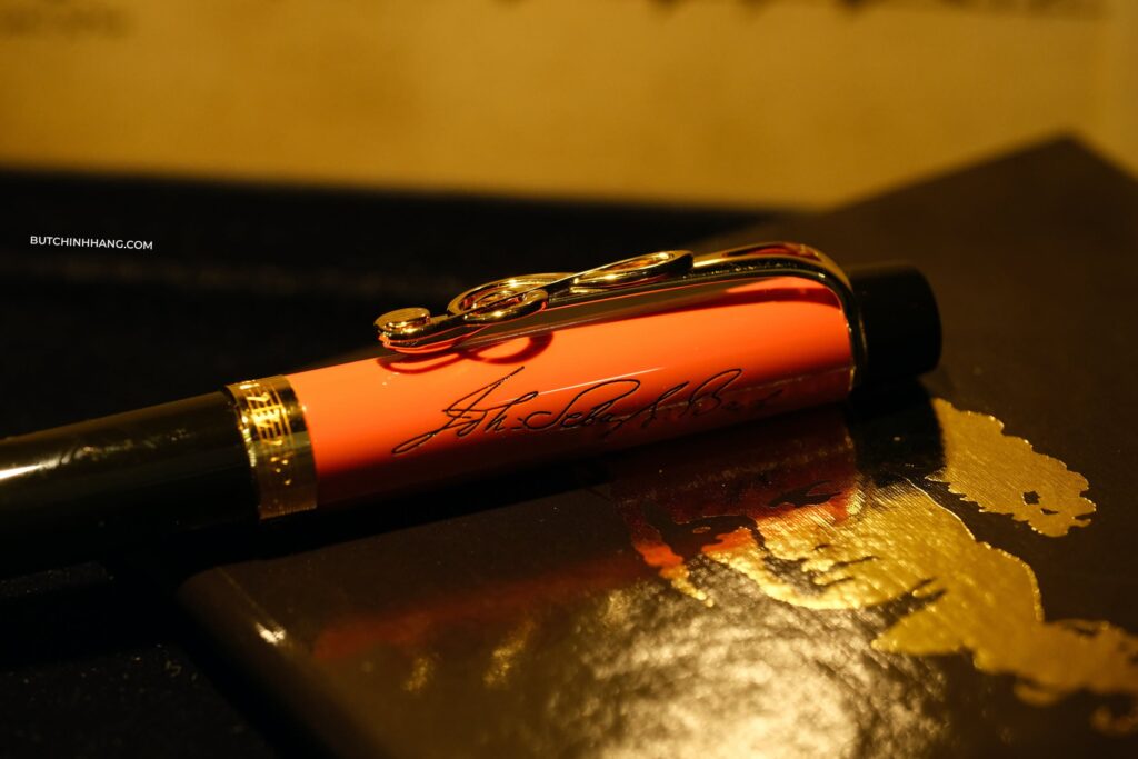 Đỏ Coral - màu đỏ đặc biệt trên mẫu bút Montblanc Donation Pen Johann Sebastian Bach Limited Edition - do coral mau do dac biet tren mau but montblanc donation pen johann sebastian bach limited edition 1