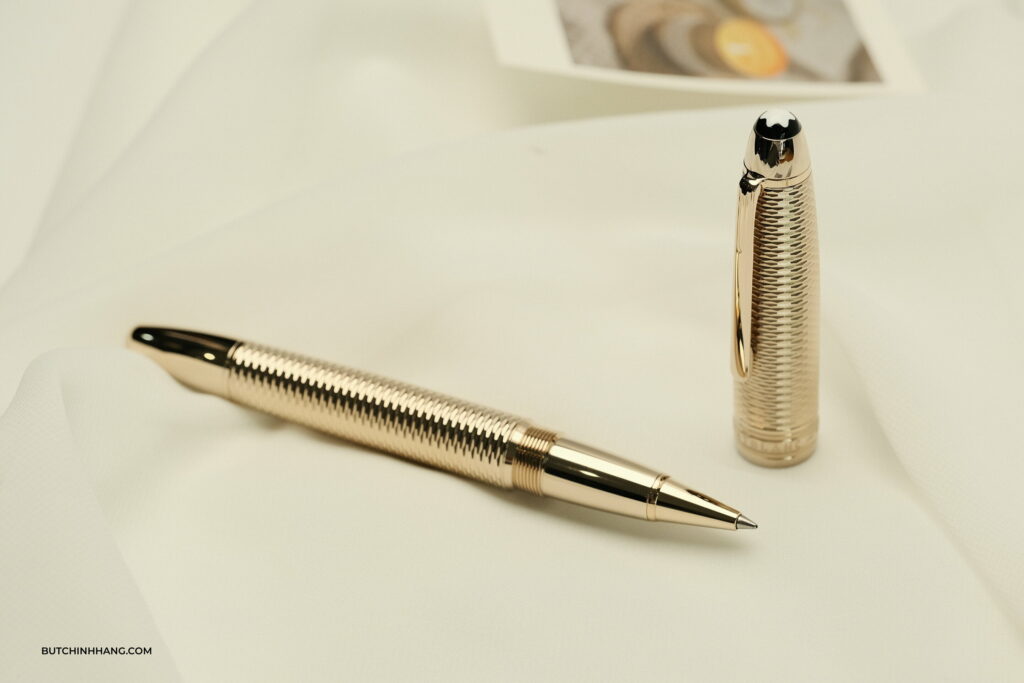 Geometry Champagne Gold - vẻ đẹp của ngàn viên "kim cương" lấp lánh - geometry champagne gold ve dep cua ngan vien kim cuong lap lanh 1