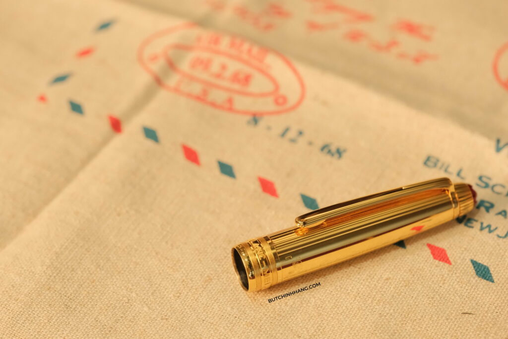 Montblanc Meisterstuck Solitaire Bordeaux Doue Vermeil - mẫu bút máy với vẻ đẹp cổ điển sang trọng - montblanc meisterstuck solitaire bordeaux doue vermeil mau but may voi ve dep co dien sang trong 1