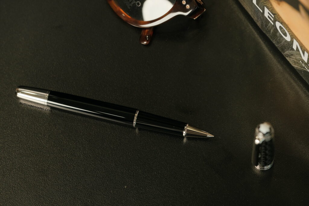 Montblanc Meisterstuck UNICEF Doue Platinum Classique and the languages of the world - montblanc meisterstuck unicef doue platinum classique and the languages of the world