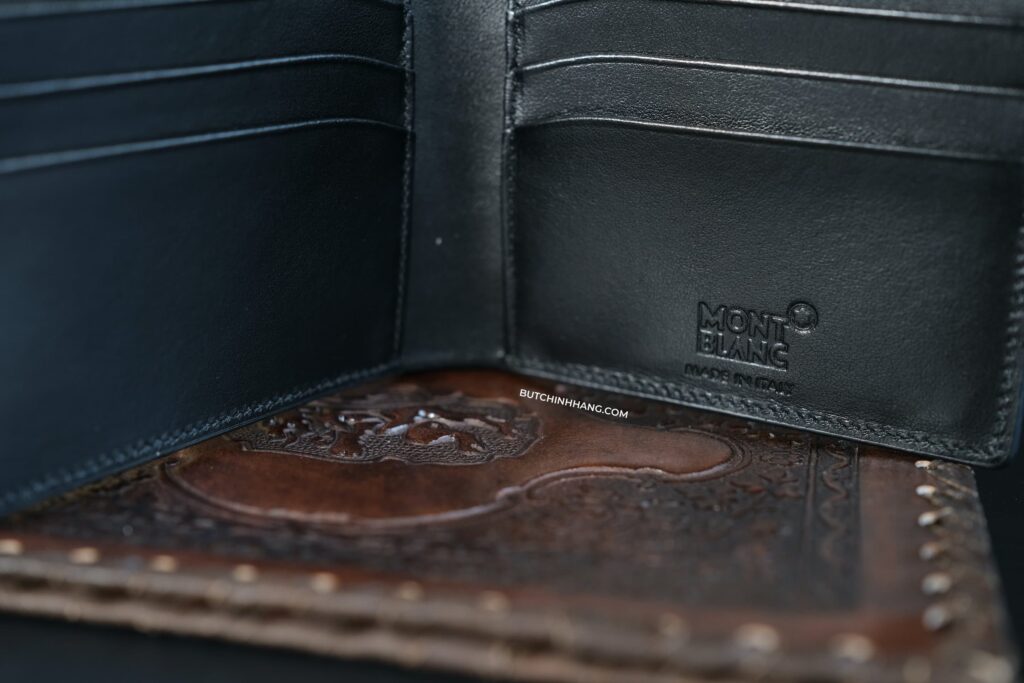 Ví da Montblanc Meisterstuck Selection Lizard Print Wallet với hoa văn da thằn lằn đầy ấn tượng - vi da montblanc meisterstuck selection lizard print wallet voi hoa van da than lan day an tuong