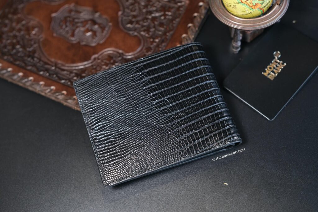 Ví da Montblanc Meisterstuck Selection Lizard Print Wallet với hoa văn da thằn lằn đầy ấn tượng - vi da montblanc meisterstuck selection lizard print wallet voi hoa van da than lan day an tuong 3
