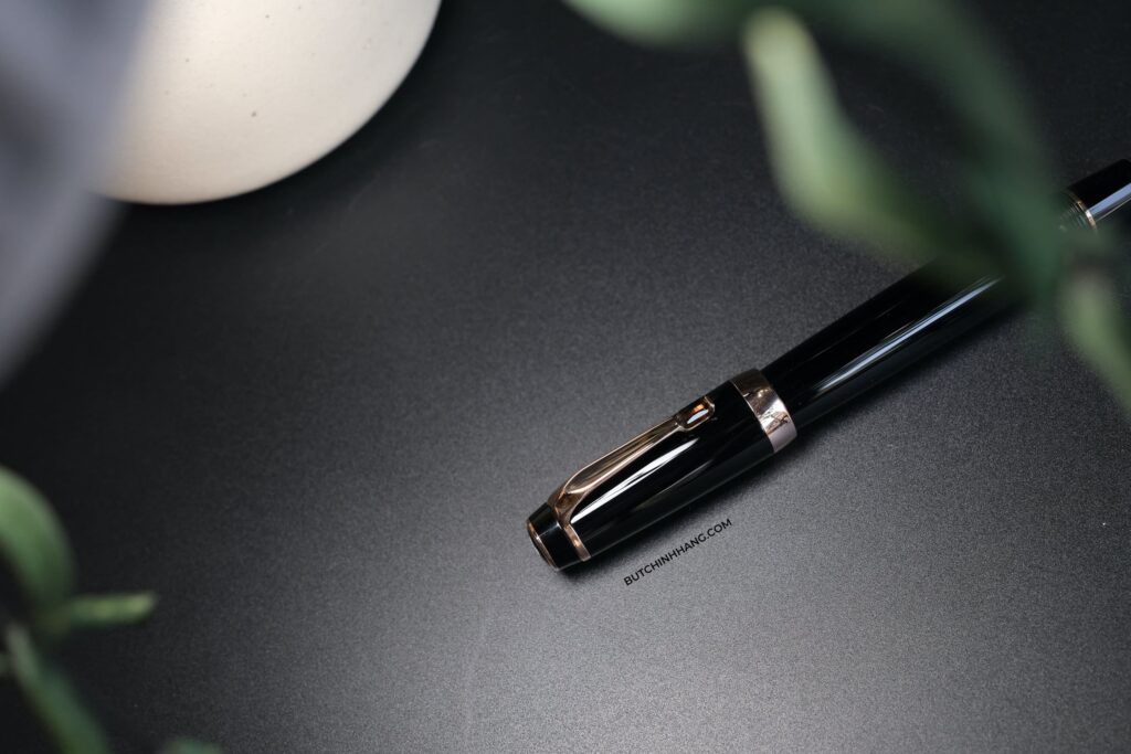 Viên đá Topaz nâu và Boheme Marron Rollerball Pen - vien da topaz nau va boheme marron rollerball pen 2
