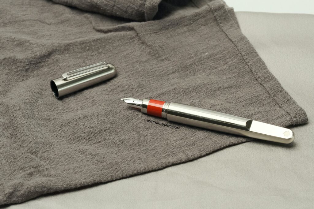 Những mẫu bút máy Montblanc hiện có sẵn tại cửa hàng Bút Chính Hãng - DSCF7470