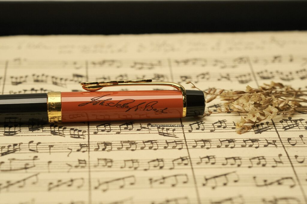 Nốt nhạc của thời đại và mẫu bút bi Montblanc Donation Pen Johann Sebastian Bach Limited Edition DSCF8612