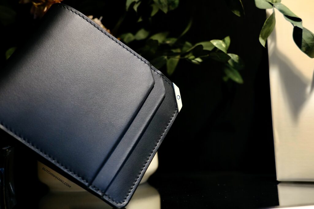 Ví Montblanc Leather Goods Urban Spirit Wallet - Sự nổi bật trong thiết kế DSF0971